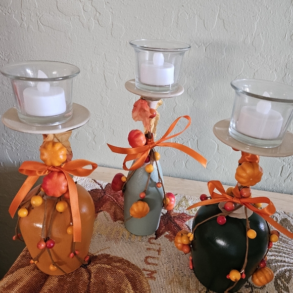 Hand crafted fall candle holder with candles and votive cups - Picture 5 of 6